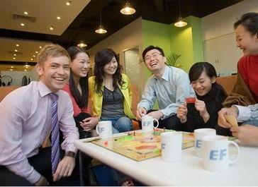 任志达外企吃瓜